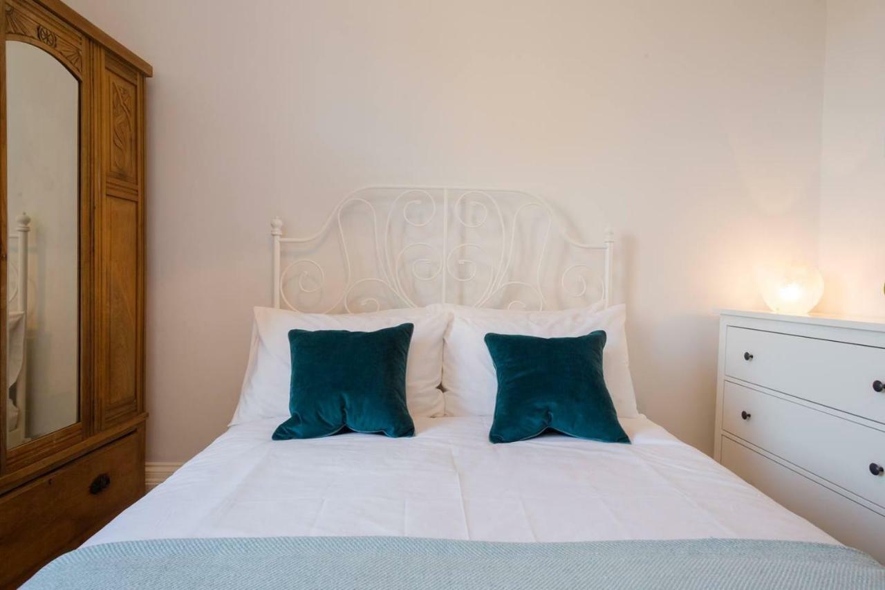 Historic Edinburgh 1890S Home Turned Relaxing Retreat 外观 照片