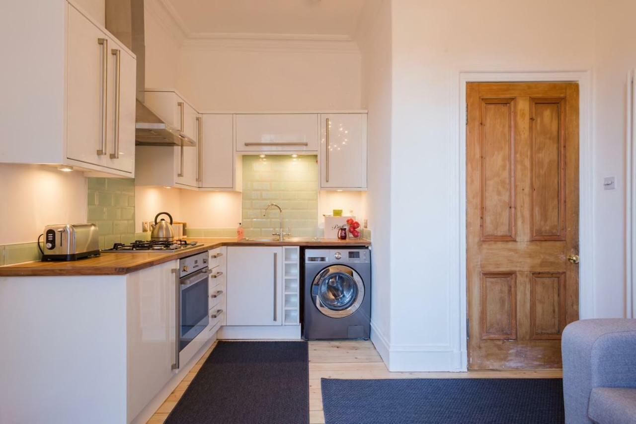 Historic Edinburgh 1890S Home Turned Relaxing Retreat 外观 照片