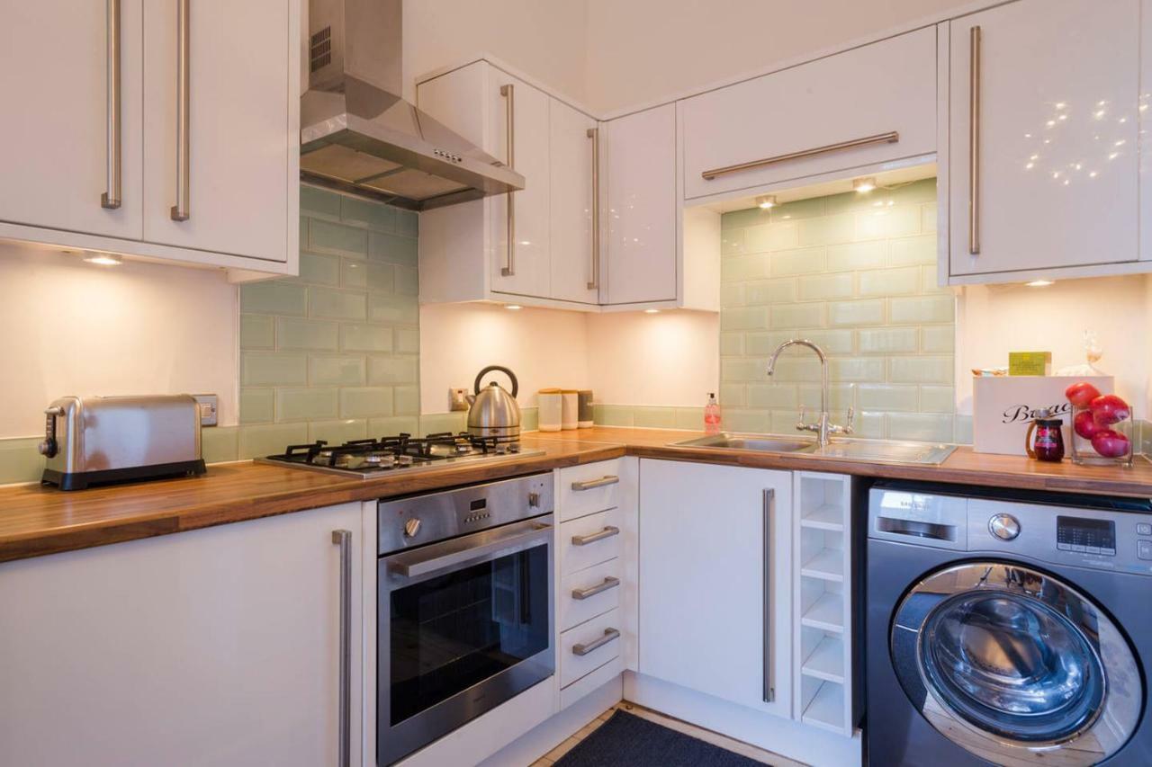 Historic Edinburgh 1890S Home Turned Relaxing Retreat 外观 照片